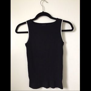 90’s Style Black and White Sleeveless Knit
